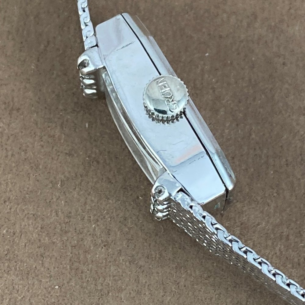 Vintage Gruen 17 Jewel 1950's Mid Century Ladies Diamond Watch 10K Gold Filled - Picture 6 of 10